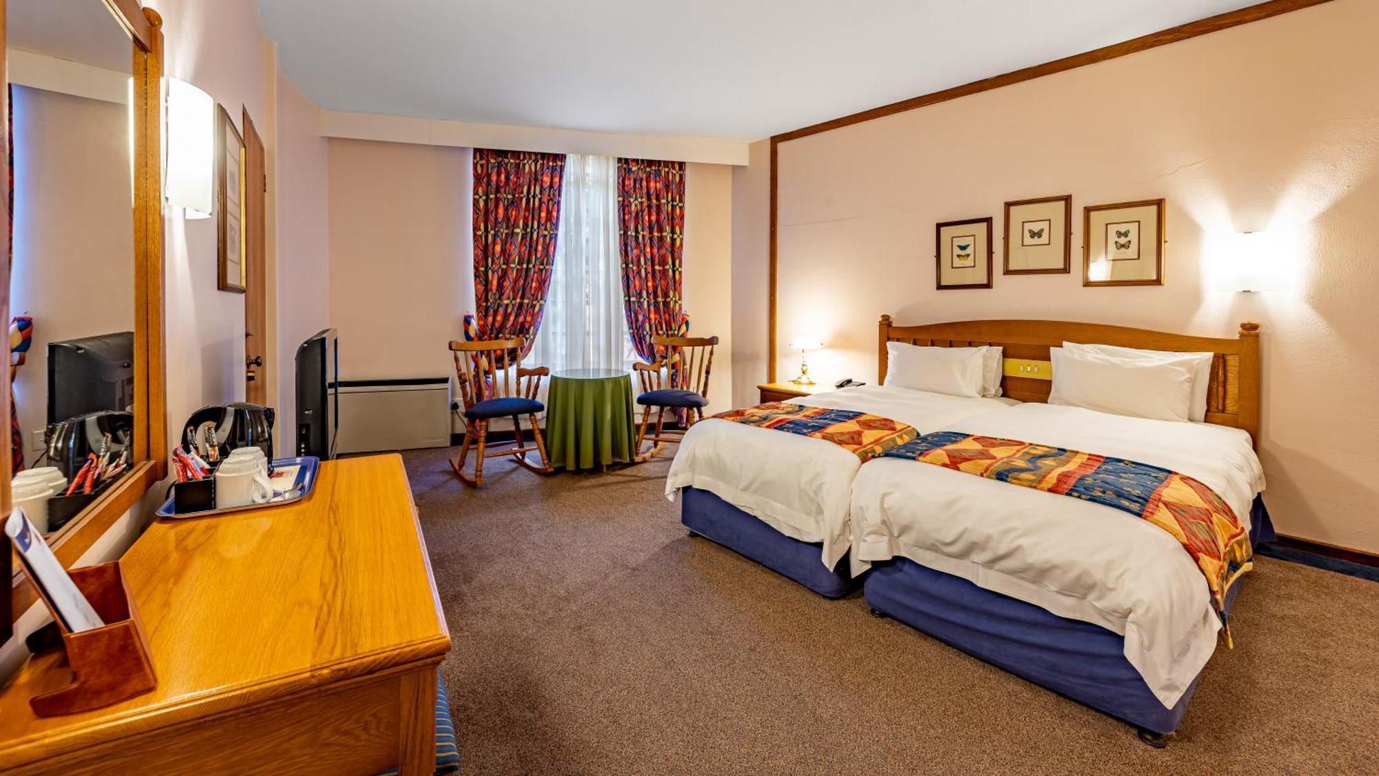 ווייט ריבר African Sky Hotels - Pine Lake Inn מראה חיצוני תמונה