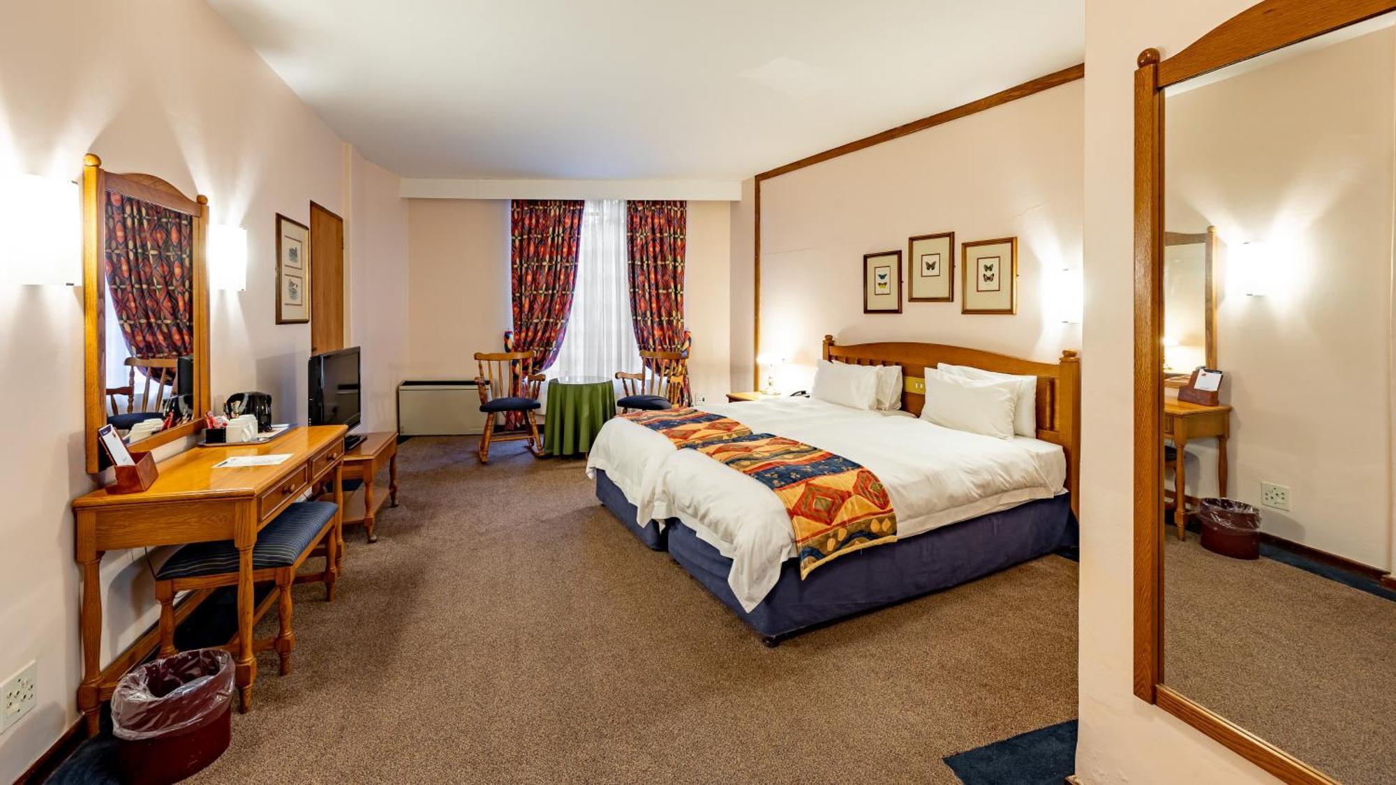 ווייט ריבר African Sky Hotels - Pine Lake Inn מראה חיצוני תמונה