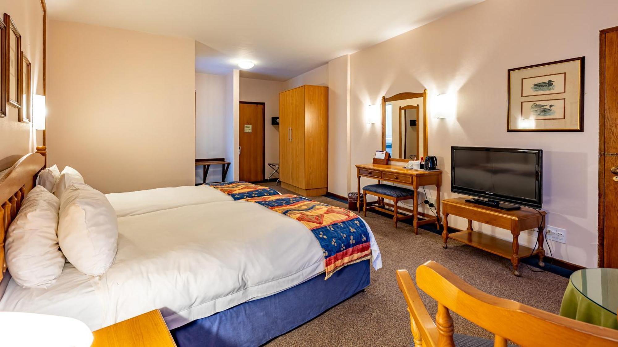 ווייט ריבר African Sky Hotels - Pine Lake Inn מראה חיצוני תמונה