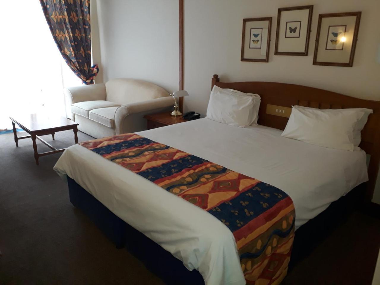 ווייט ריבר African Sky Hotels - Pine Lake Inn מראה חיצוני תמונה